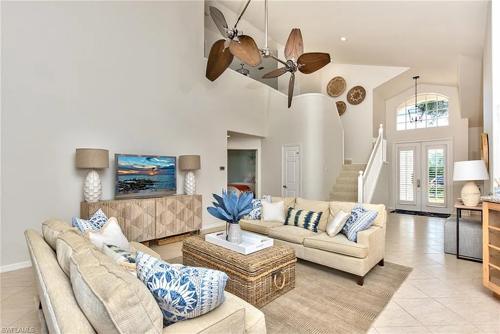 3 bed, 3.0 bath, 2273 sqft, $15,000 — Photo 4