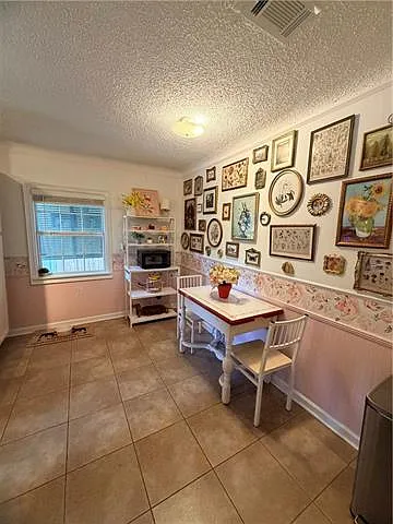 39 Davis Blvd — Photo 11