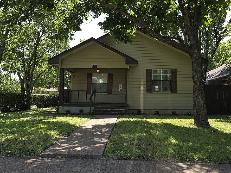 Front corner house