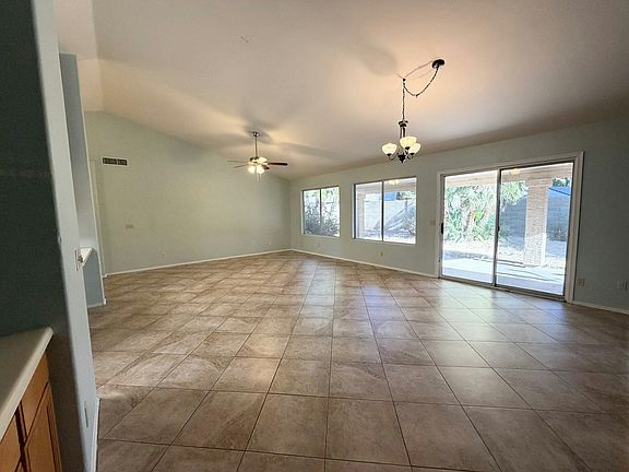 4th image of 4207 E Juanita Ave