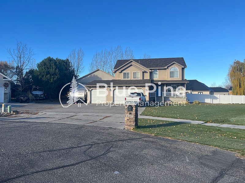 1st image of 5107 Lindee Ln