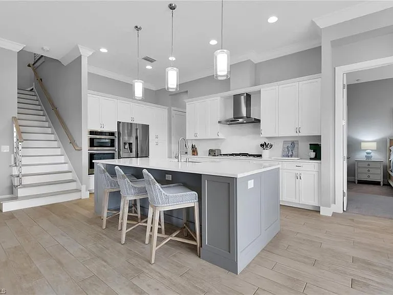 1621 Begonia Ct — Photo 11