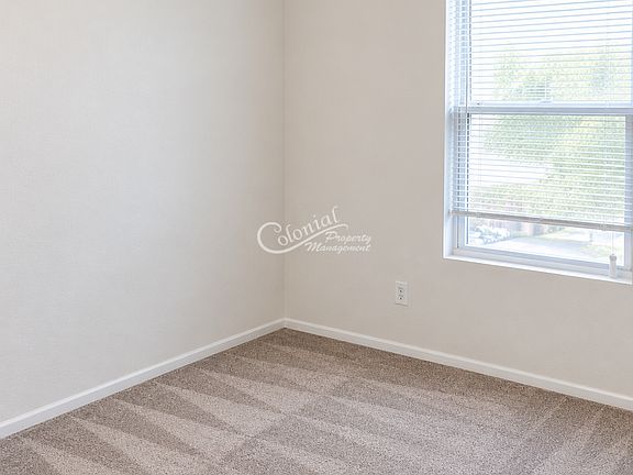 5th image of 1706 Old Fm 440 Rd APT A