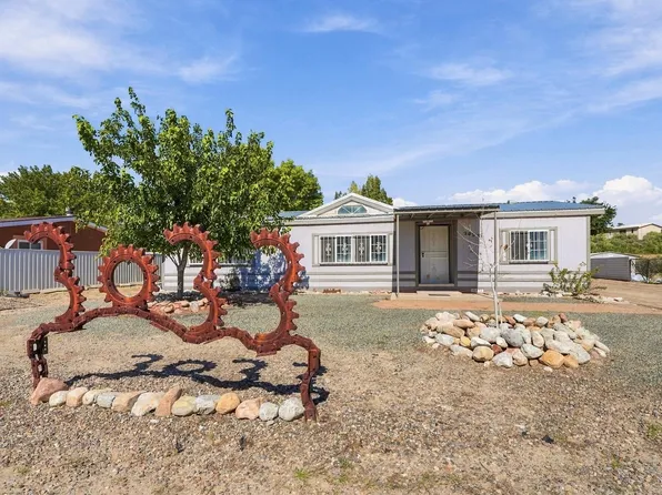 3033 Dona Juanita Dr SW, Albuquerque, NM 87121