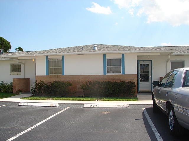 1st image of 2689 Emory Dr W APT E