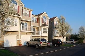 1st image of 1612 Vista Ter
