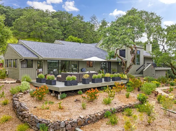 401 Oak Brook Place, Santa Rosa, CA 95409