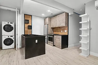 1062 Halsey Street, #1R