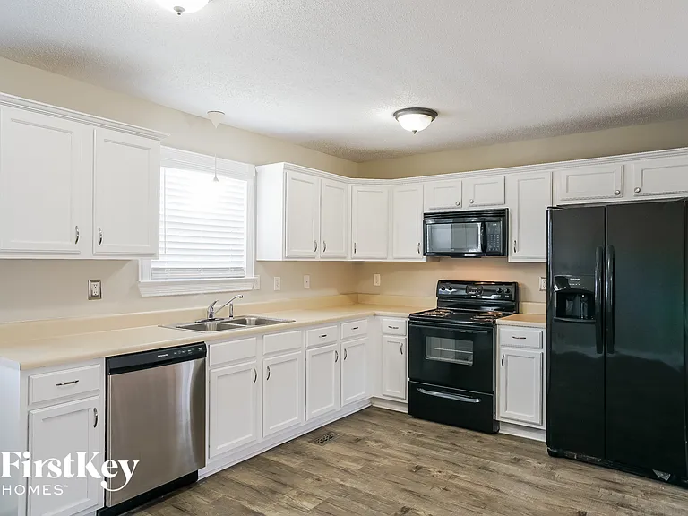 117 Enterprise Dr — Photo 6