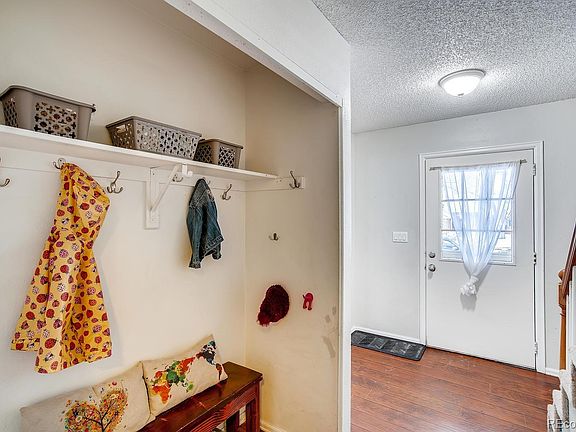 4th image of 1438 S Vaughn Cir