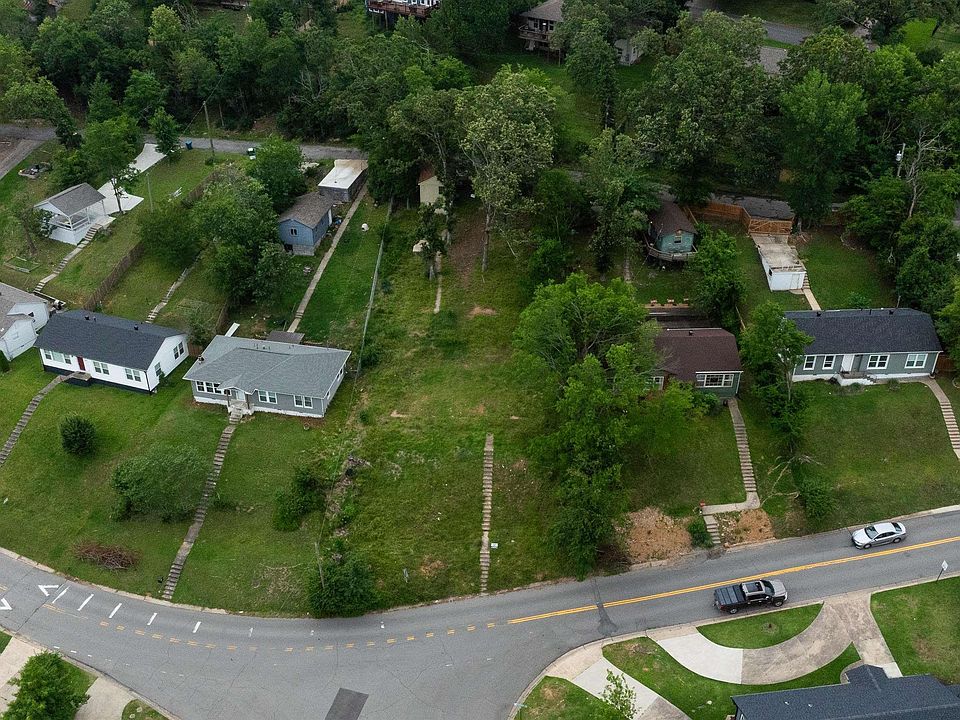 1st image of 6924 Skywood Rd