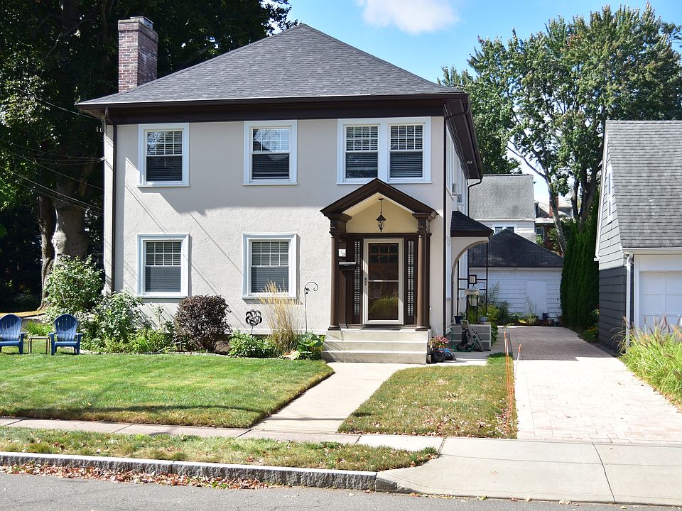 1st image of 15 Westland Ave #15