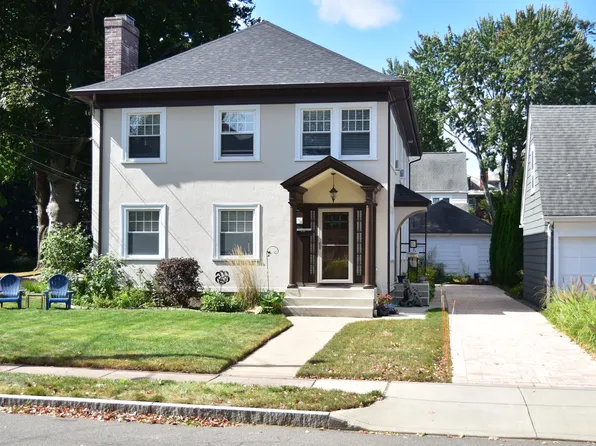 15 Westland Ave #15, West Hartford, CT 06107