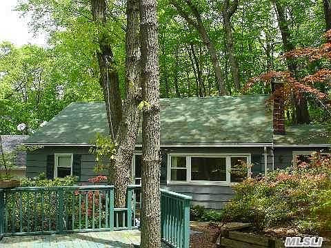 1st image of 14 Briarwood Dr