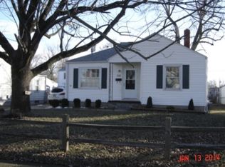 335 E Maywood Ct, Decatur, IL 62526