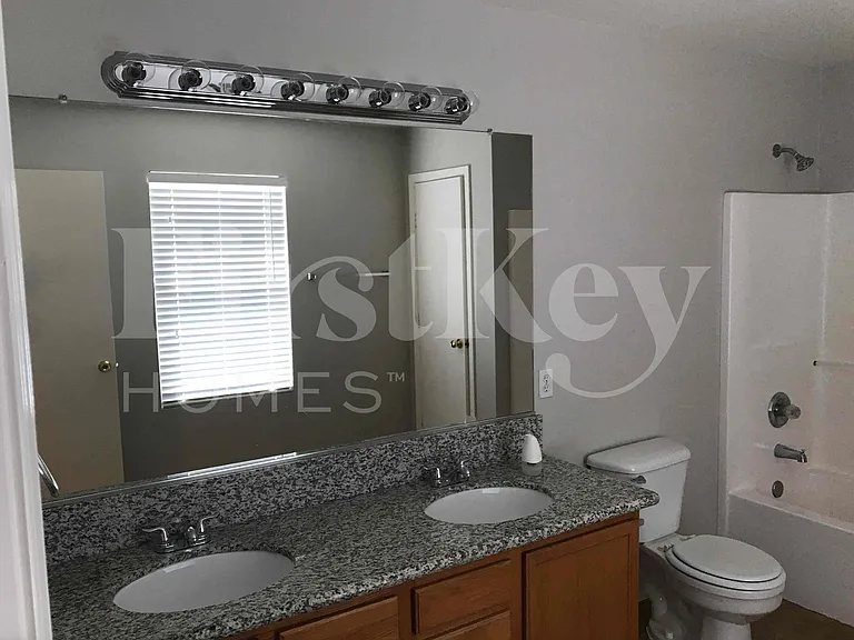 3959 S Nebraska St — Photo 13