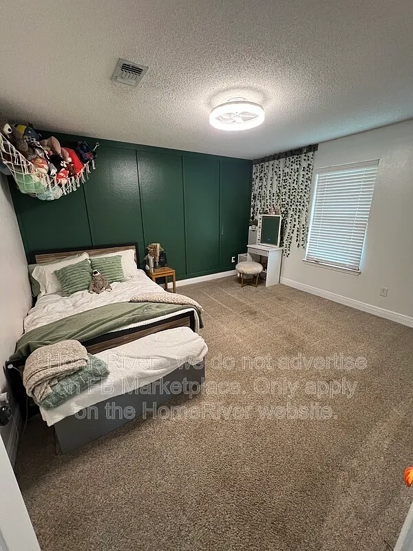 4 bed, 3.0 bath, 3021 sqft, $2,800 — Photo 3