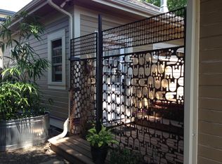 2923 SE Sherman Guest House B Portland Or #B, Portland, OR 97214