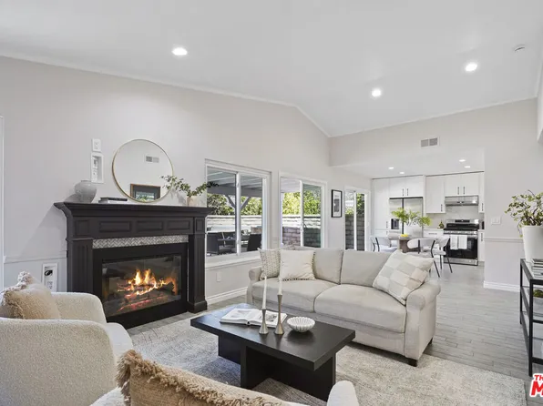 23637 Gravino Rd, Santa Clarita, CA 91355