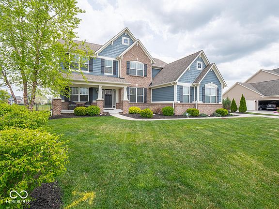 3rd image of 13385 Dennison Dr E