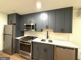 327 S 16th St #1, Philadelphia, PA 19102