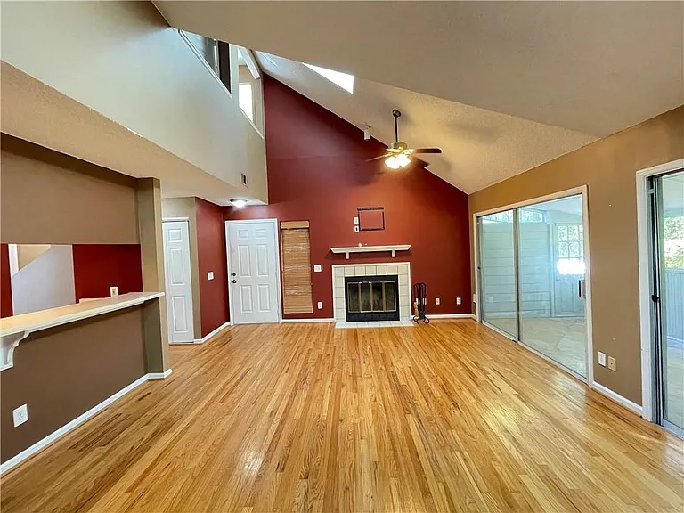 3502 Tradewinds Dr — Photo 5