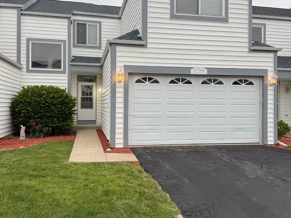 1756 Waters Edge Dr, Minooka, IL 60447