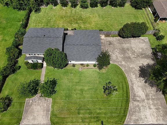3rd image of 4000 Brinlee St