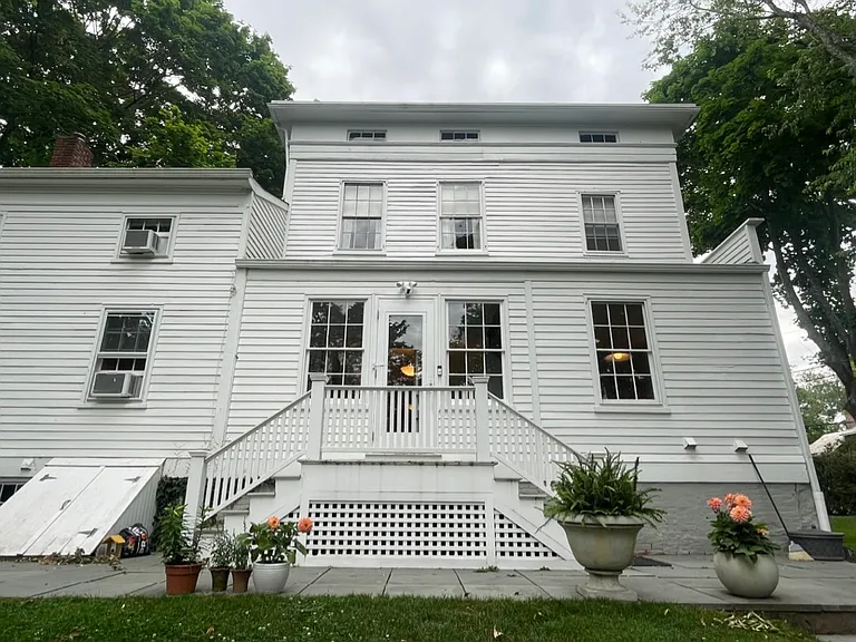 115 Madison St — Photo 45