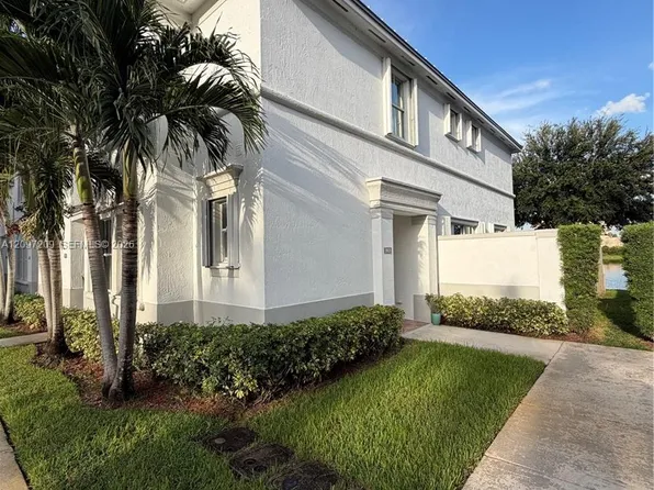 3921 SW 155th Ave #312, Miramar, FL 33027
