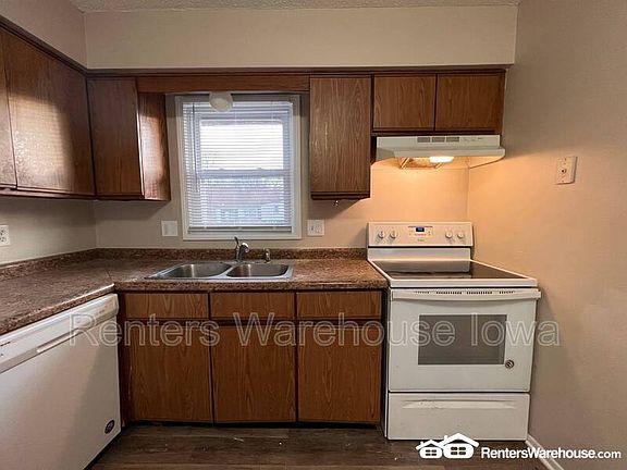5th image of 802 Hartford Ave