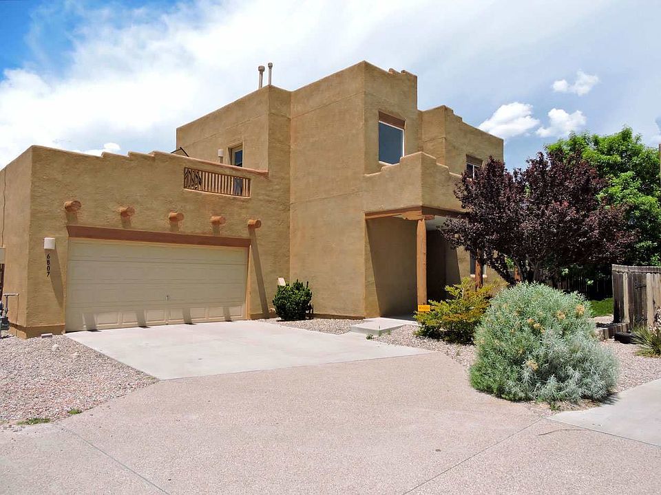 1st image of 6807 Camino Rojo