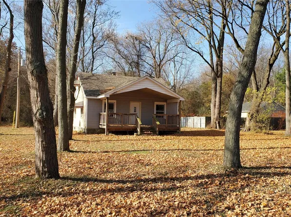 21191 Berg Rd, Southfield, MI 48033