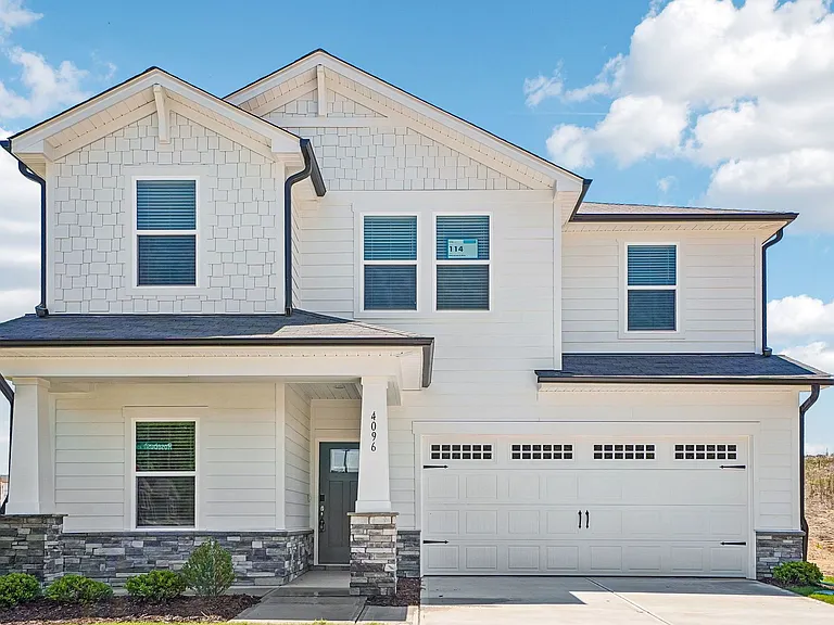 4096 Rosebush Dr — Photo 1