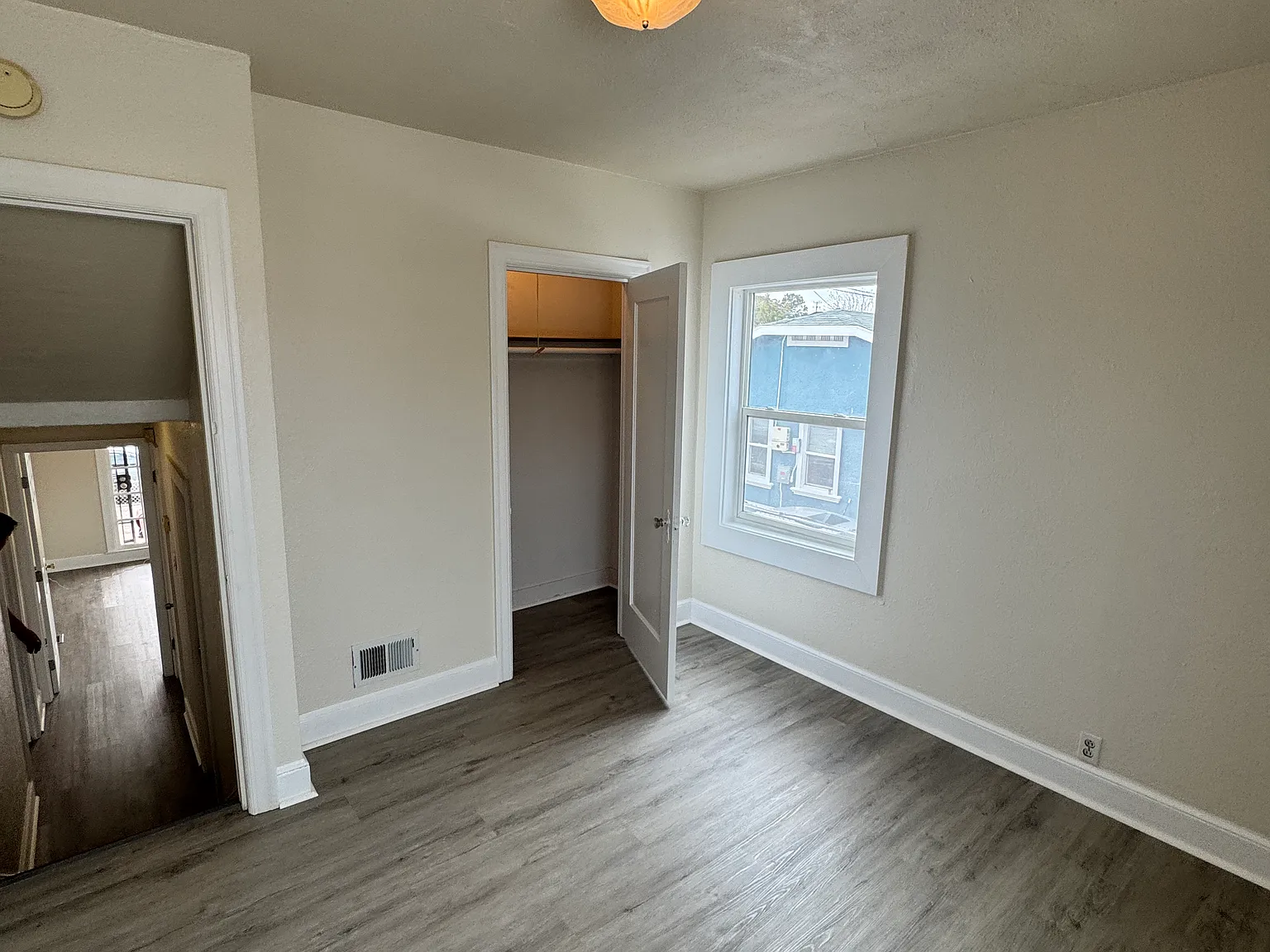 2 bed, 1.0 bath, 1135 sqft, $2,630 — Photo 4