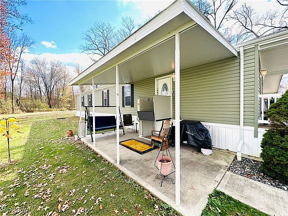 4th image of 3560 Radtka Dr SW