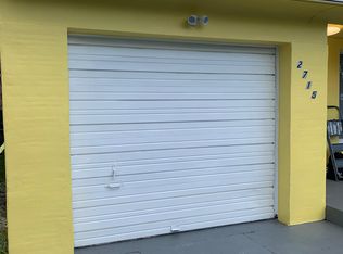 2715 Garfield St, Hollywood, FL 33020