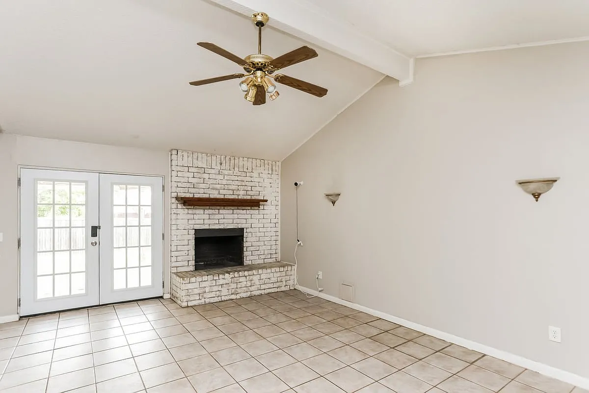 7404 Cheryl Court Watauga TX 76148 — Photo 3