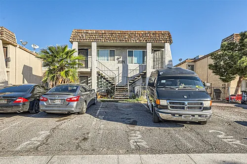 3604 Thomas Ave #4 Photo 1