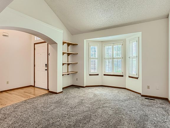 5th image of 14731 E Penwood Pl