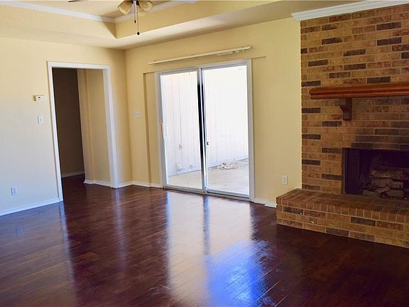 5th image of 1335 Lark Ln