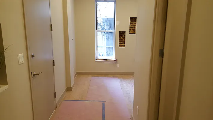 Rented by Elite NY Holdings | media 22