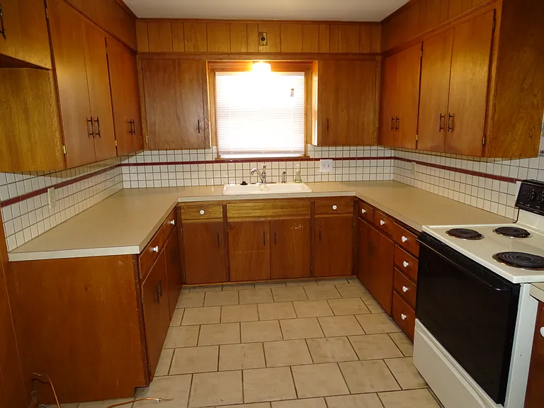 4829 S Lawton Ave #1 — Photo 11