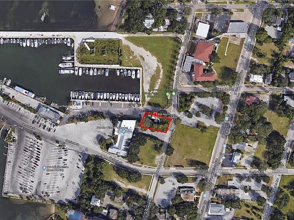2nd image of 806 N Osceola Ave