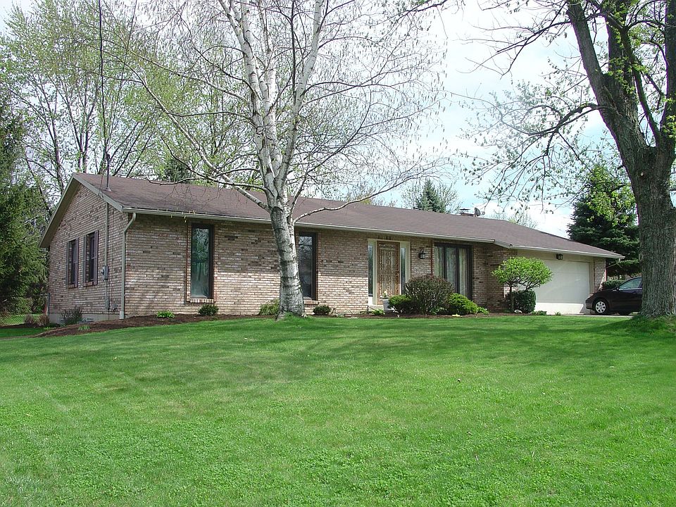 1st image of 7994 Honeysuckle Ln