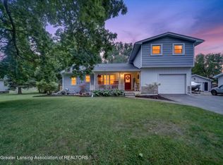 316 Dutton St, Eaton Rapids, MI 48827
