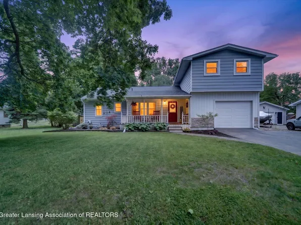 316 Dutton St, Eaton Rapids, MI 48827