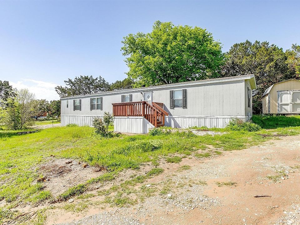1st image of 4940 Peachtree Cir