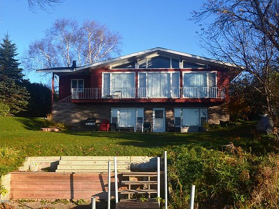 2nd image of 28255 N Shore Dr