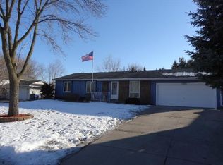 11823 99th Ave N, Maple Grove, MN 55369